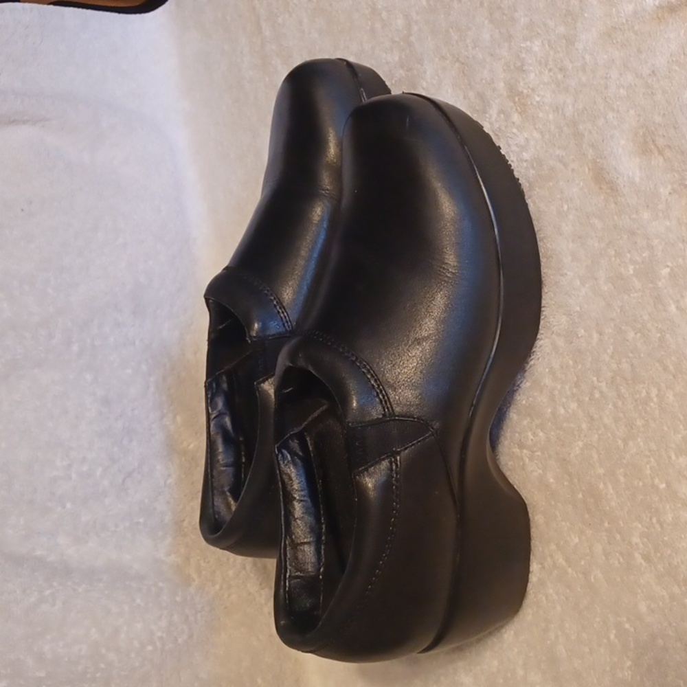 SR Max Geneva women's clogs style slip resistant  size 10 black